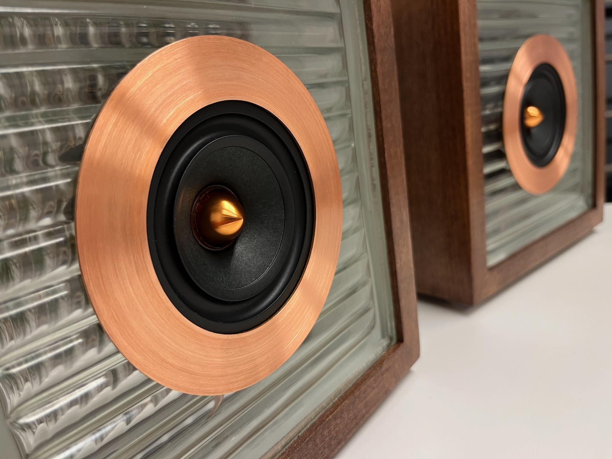 Glass Wave Speaker Hero Image